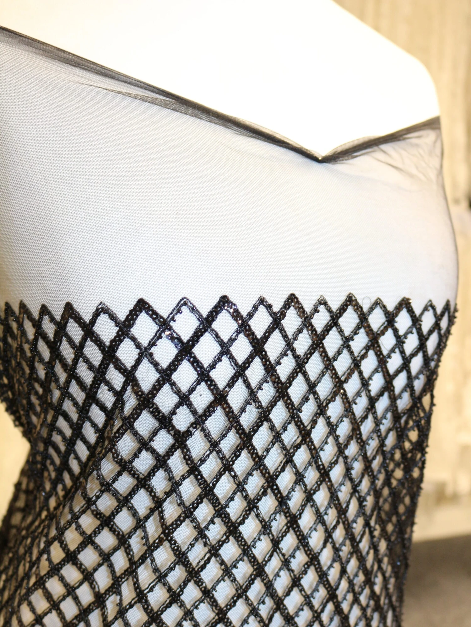 Black Sequinned Lace - Odelia 5 Black Sequinned Lace - Odelia - Image 3