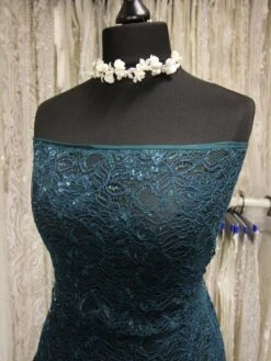 Green Raschel Lace - Ezra -Elegance in Lace GreenLace Ezra 3cfe1607 d4fc 4723 b45d eb93a95e6755