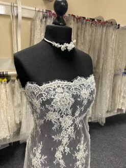 Ivory Beaded Lace – Valerie -Elegance in Lace IvoryBeadedLace Valerie a987bedd 03e3 4489 87a7 27e7bbcec52a