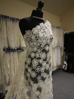 Ivory Flower Lace - Arianna -Elegance in Lace IvoryBridalLace Arianna b5a6bc93 32d4 4f6b be9a a2bf3d1ef537