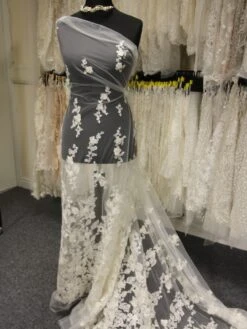 Ivory 3D Embroidered Lace - Hunter -Elegance in Lace IvoryBridalLace Hunter 213adbb5 e358 475d 8138 153fe1ae3235
