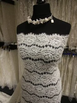Ivory Beaded Bridal Lace - Laura -Elegance in Lace IvoryBridalLace Laura bd1c41ae 4a5a 49ef bc69 d2797acfea30