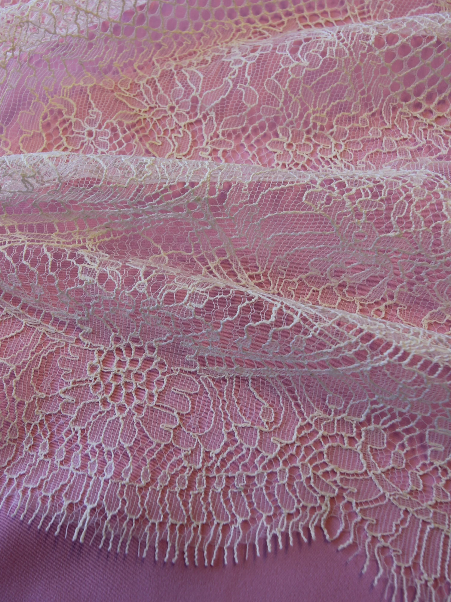 Ivory Chantilly Lace - Jocelyn 18 Ivory Chantilly Lace - Jocelyn - Image 16