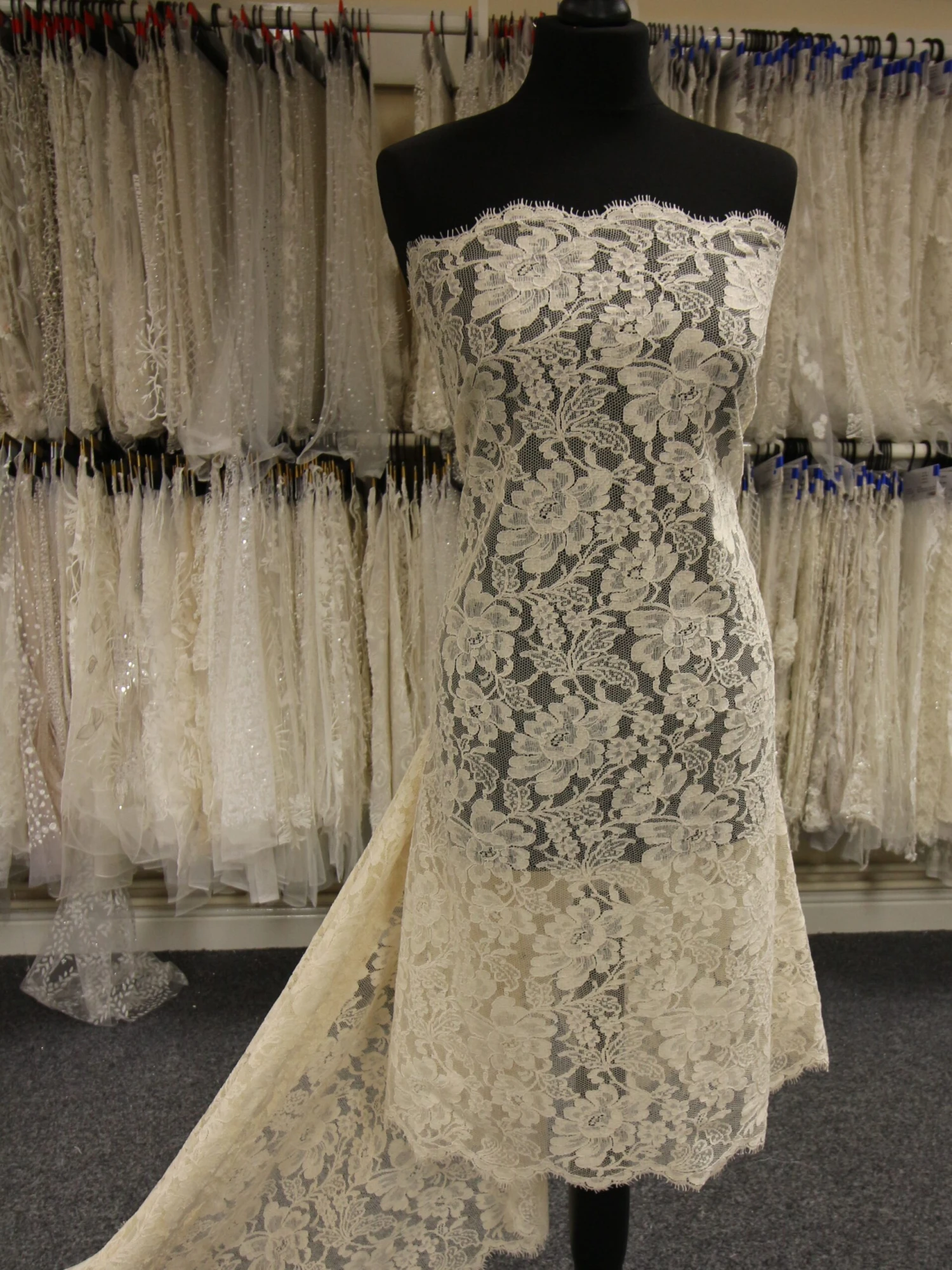 Ivory Chantilly Lace - Cordelia 3 Ivory Chantilly Lace - Cordelia