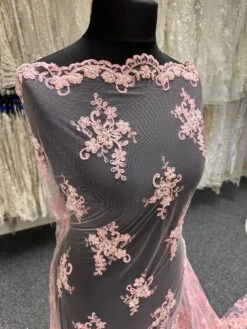 Peony Pink Lace - Alexandra -Elegance in Lace PeonyPinkLace Alexandra 25ad8584 b3b3 42ab 84c5 42f4e35f782a