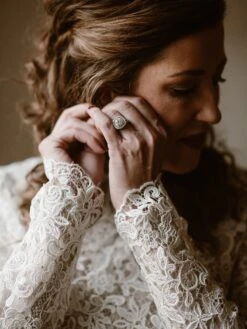 White Guipure Lace - Lucy -Elegance in Lace Preparingforthedayahead thisbridechoseLucyLace e9943088 71d2 4aca 8fb9 b524c33e910d