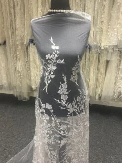 White Embroidered Lace - Janine -Elegance in Lace WhiteEmbroideryLace Janine db8d5220 e854 4db7 823e 4107e0698410