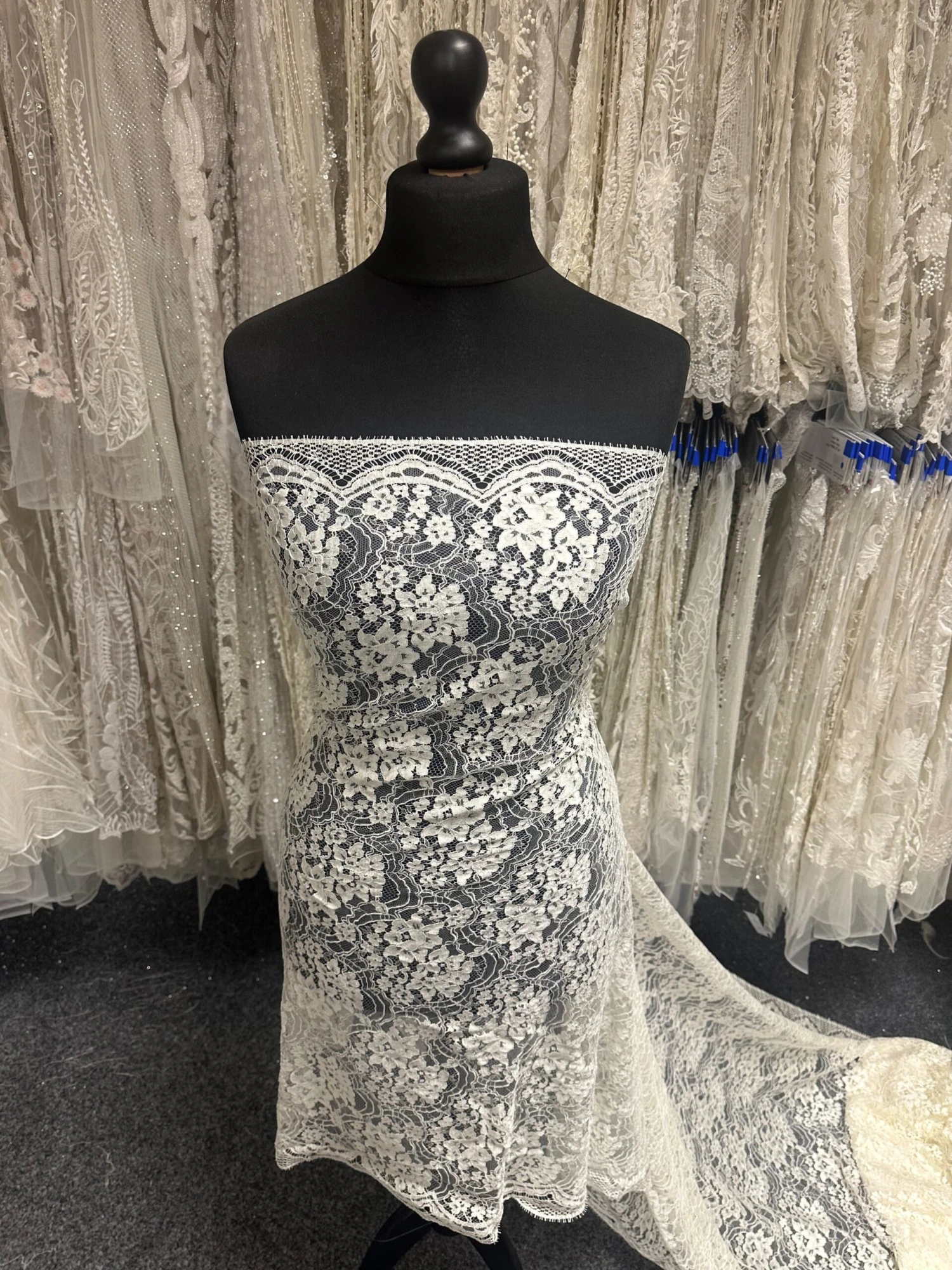 Ivory Chantilly Lace - Adrianna 3 Ivory Chantilly Lace - Adrianna