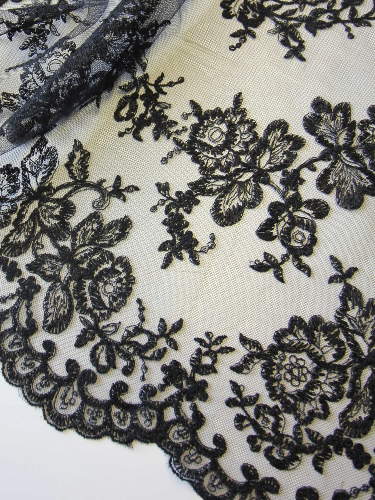 Black Raschel Lace - Pandora 8 Black Raschel Lace - Pandora - Image 6