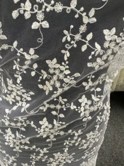 White Beaded Lace - Fearne -Elegance in Lace c 7ccd3afc 8ce3 4da0 ae4b 0105d4766910