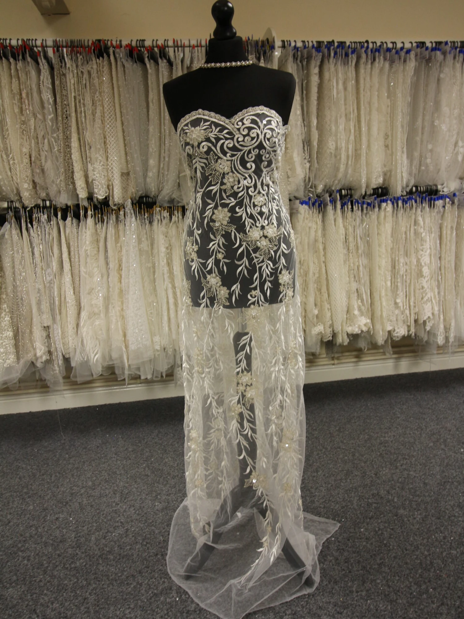 Ivory Embroidered Lace - Heart 3 Ivory Embroidered Lace - Heart