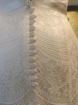 Ivory Chantilly Lace - Jocelyn 11 Ivory Chantilly Lace - Jocelyn - Image 9