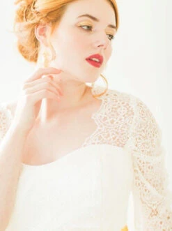 Ivory Guipure Lace – Isabella -Elegance in Lace mlws saffron sunrise close up front isabella