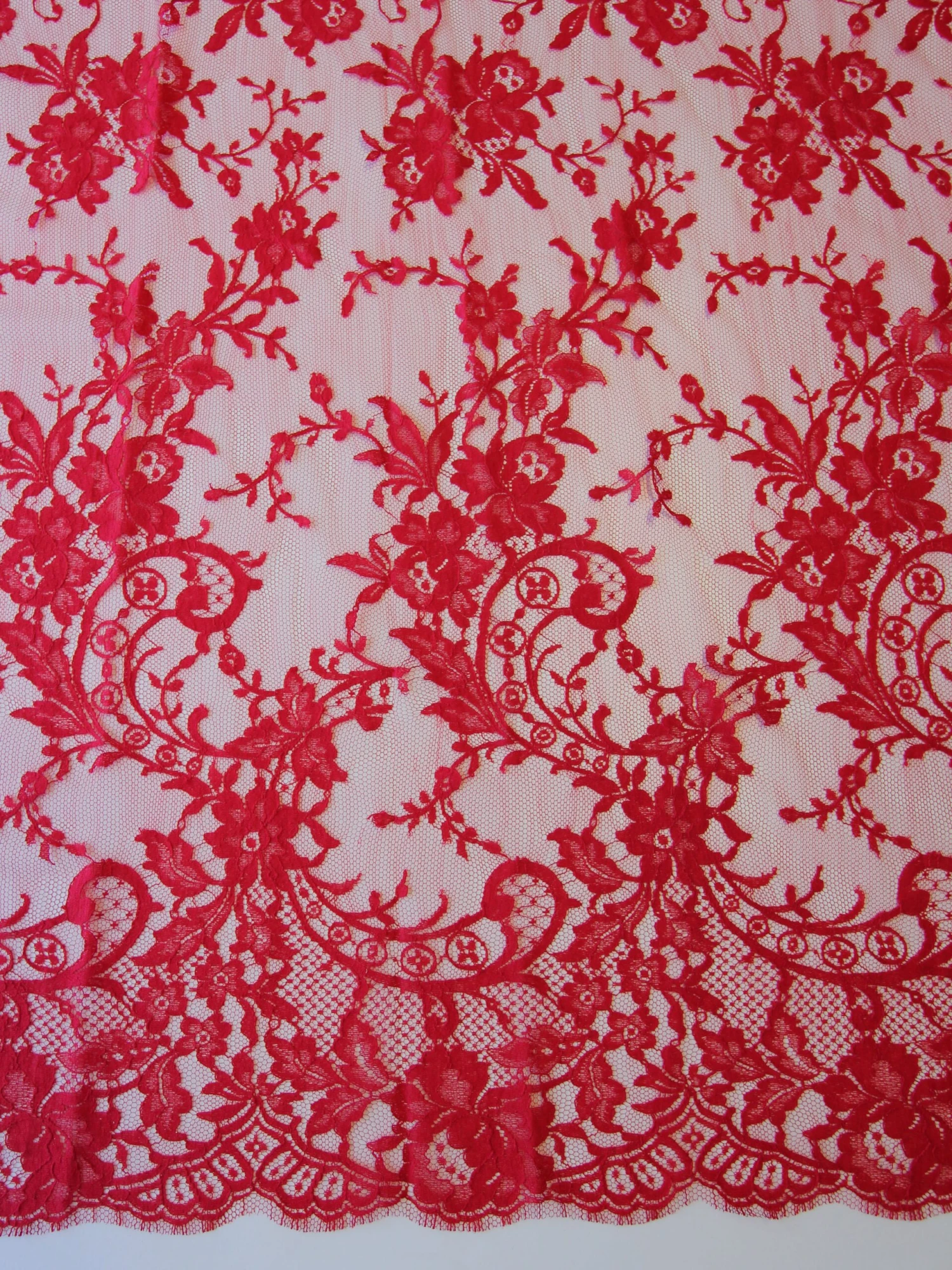 Scarlet Chantilly Lace - Kate 9 Scarlet Chantilly Lace - Kate - Image 7