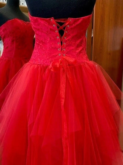 Scarlet Chantilly Lace - Kate 8 Scarlet Chantilly Lace - Kate - Image 6