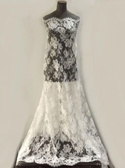 Ivory Chantilly Lace - Harper -Elegance in Lace thumbnail IMG 2066