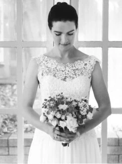 White Guipure Lace - Lucy -Elegance in Lace wedding dres using white guipure bridal lace lucy